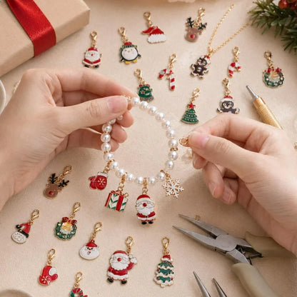 Christmas Theme Charm & Keychain Mix