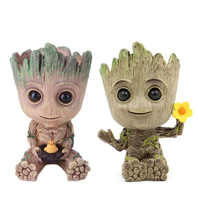 Tree Character Mini Figurine – Desk & Shelf Decor