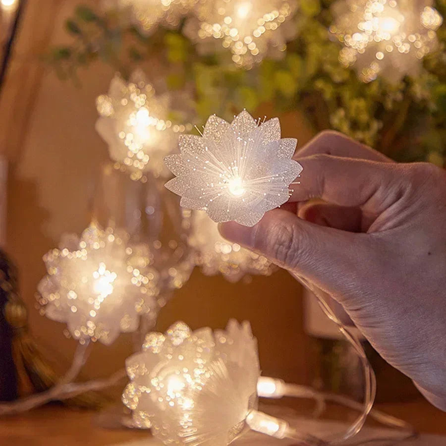 Battery-Operated Fiber Optic Christmas Garland