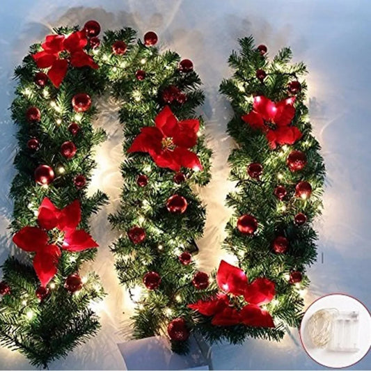 2.7 m Lighted Christmas Garland